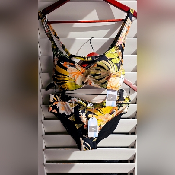 Everyday Sunday Swim Set Bikini Top Bottom Black Tropical size 10 12 - Picture 7 of 7